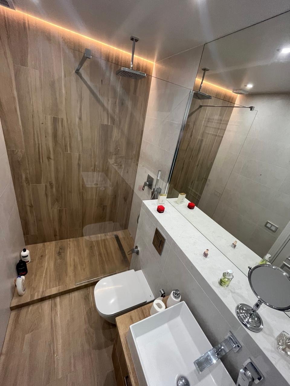 Ванна кімната — Lviv Apartment