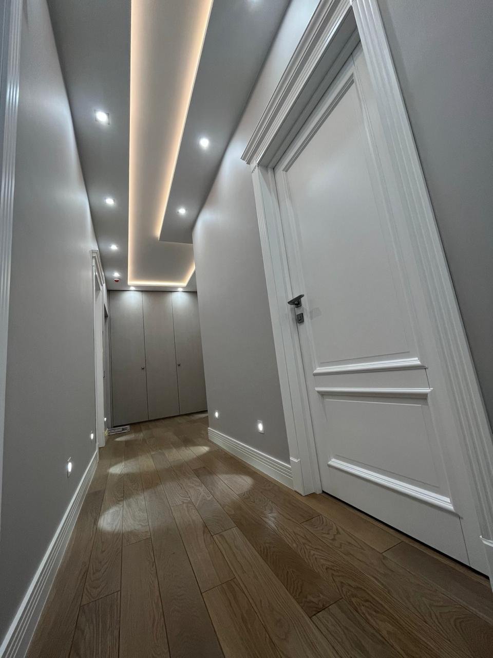 Передпокій — Lviv Apartment