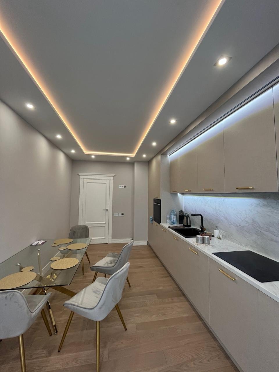 Кухня-вітальня — Lviv Apartment